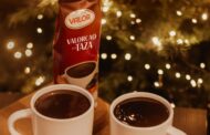 ¡Disfruta el placer del chocolate a la taza con Chocolates Valor!