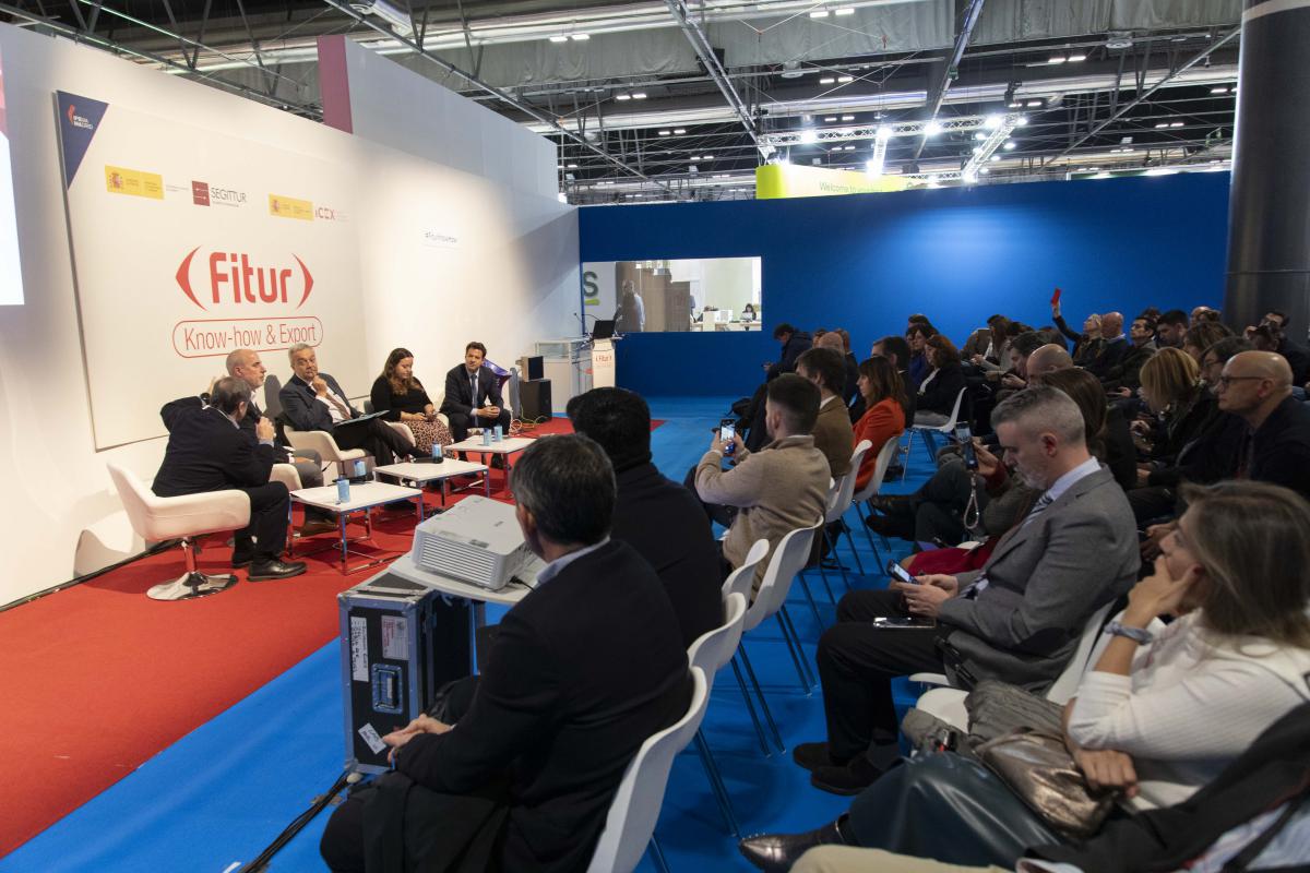 FITUR Know-How & Export 2025 sorprende con un programa innovador sobre digitalización y tecnología aplicada al turismo