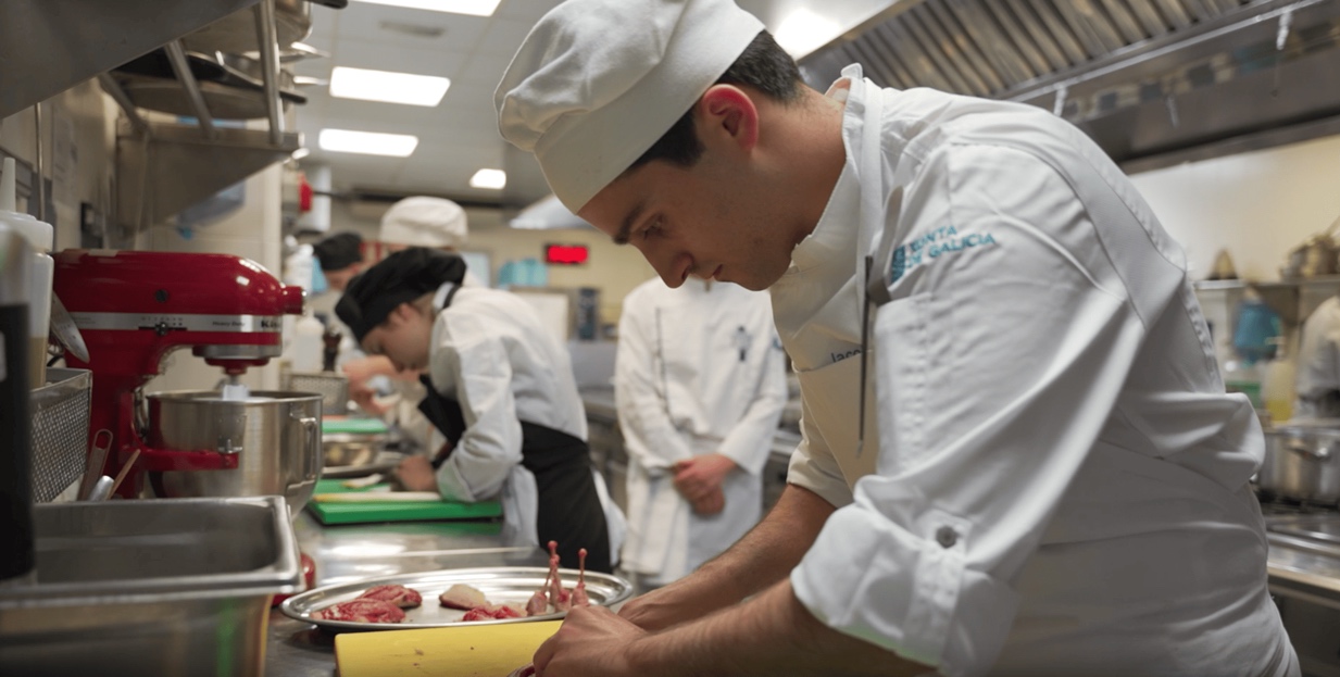 Le Cordon Bleu Madrid . Los 10 finalistas del premio promesas de la Alta Cocina 2025